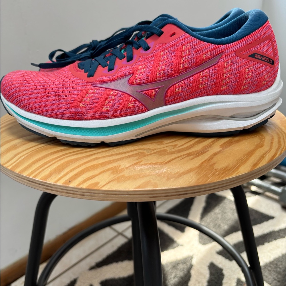Mizuno Wave Rider Coral Athletic Shoes with Breathable Mesh